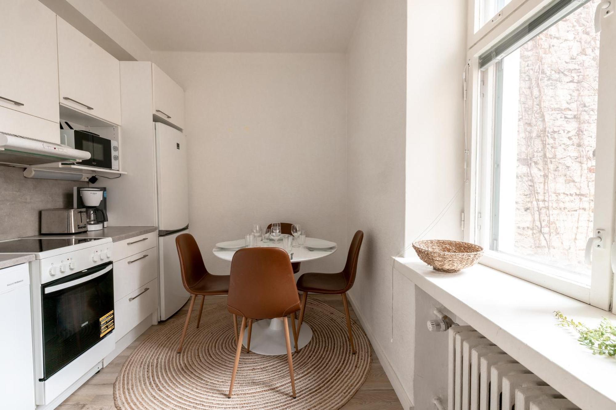 Cozy Courtyard With Location In Kamppi Apartment Helsinki