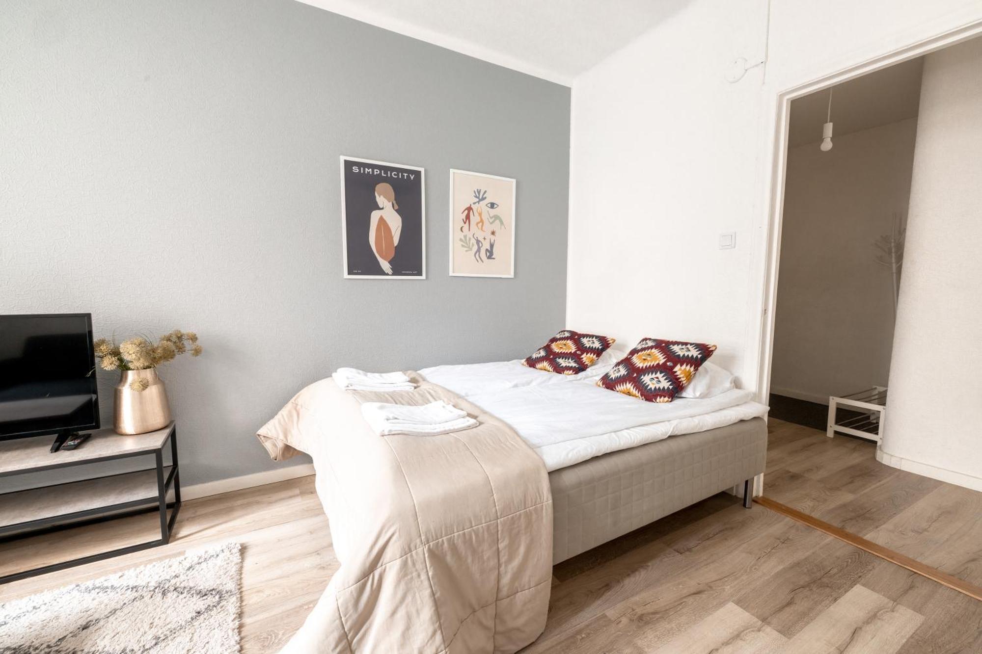 Cozy Courtyard With Location In Kamppi *