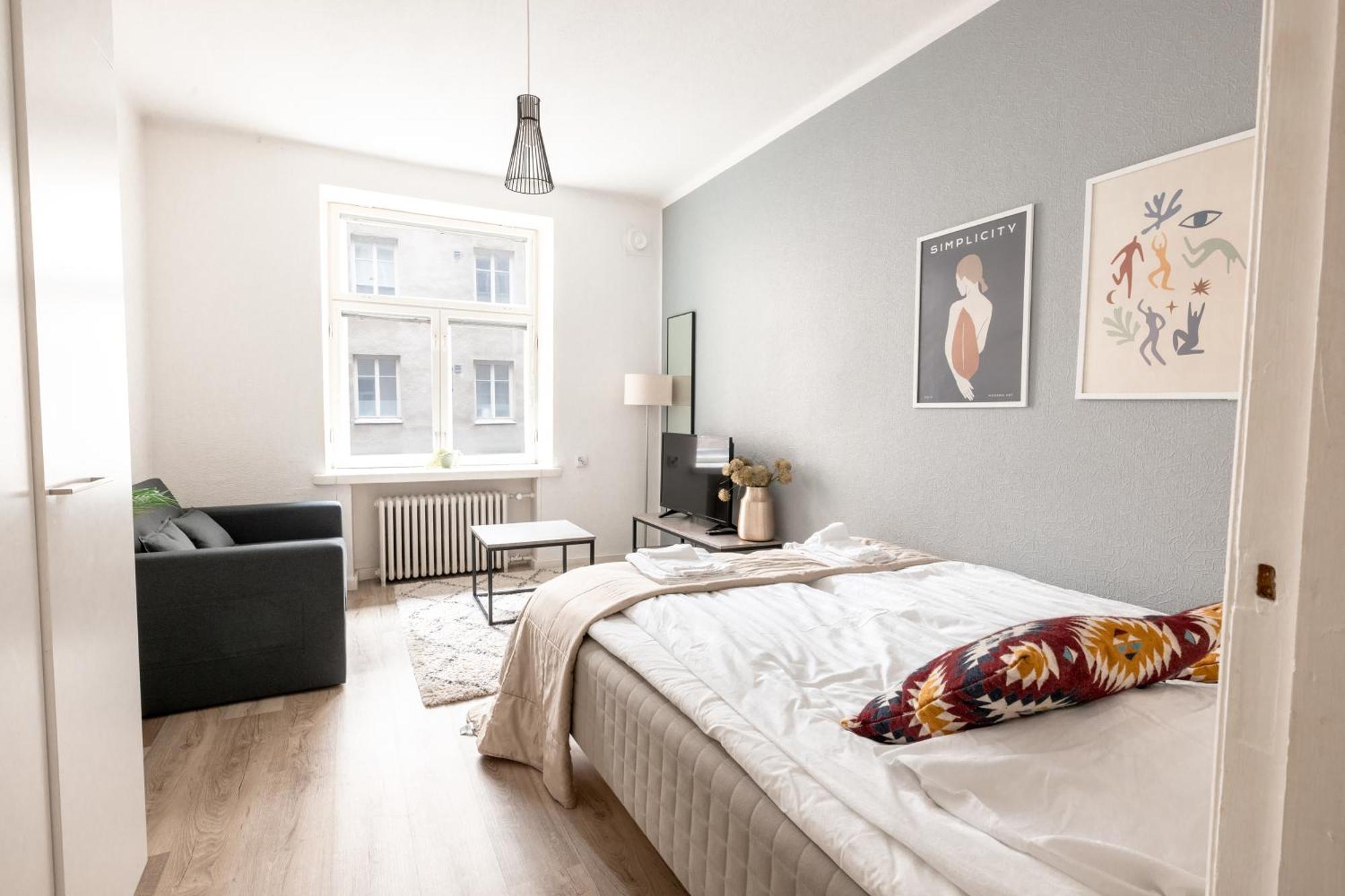 Apartment Cozy Courtyard With Location In Kamppi Helsinki