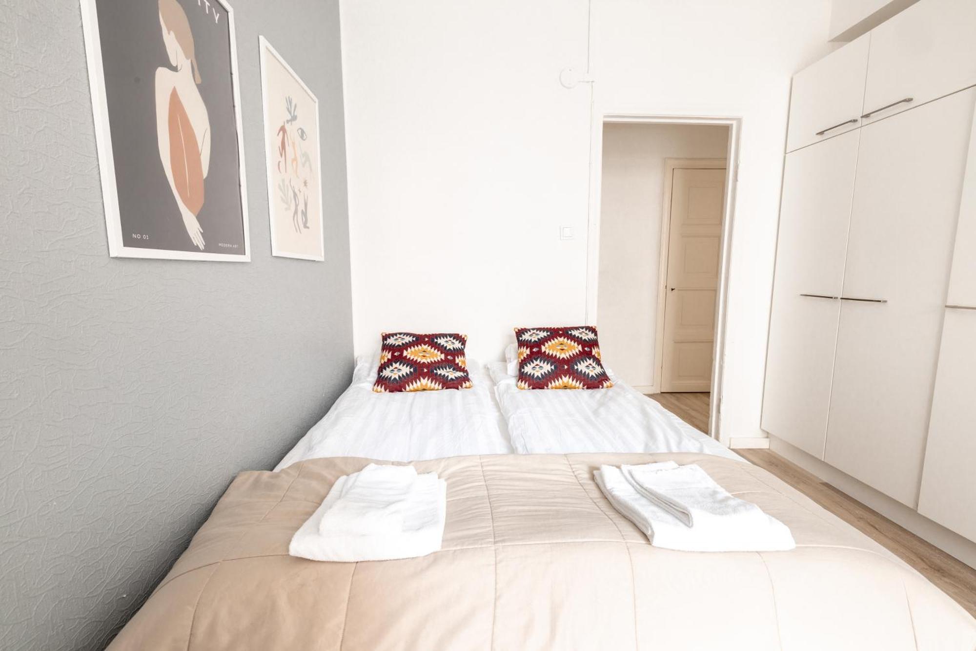 Cozy Courtyard With Location In Kamppi Appartamento Helsinki